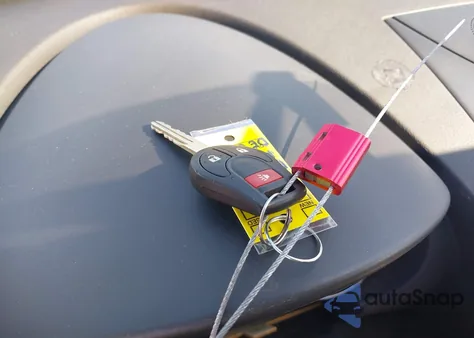 2015 Nissan Rogue Select S z USA, uszkodzony, nr VIN JN8AS5MT7FW158765